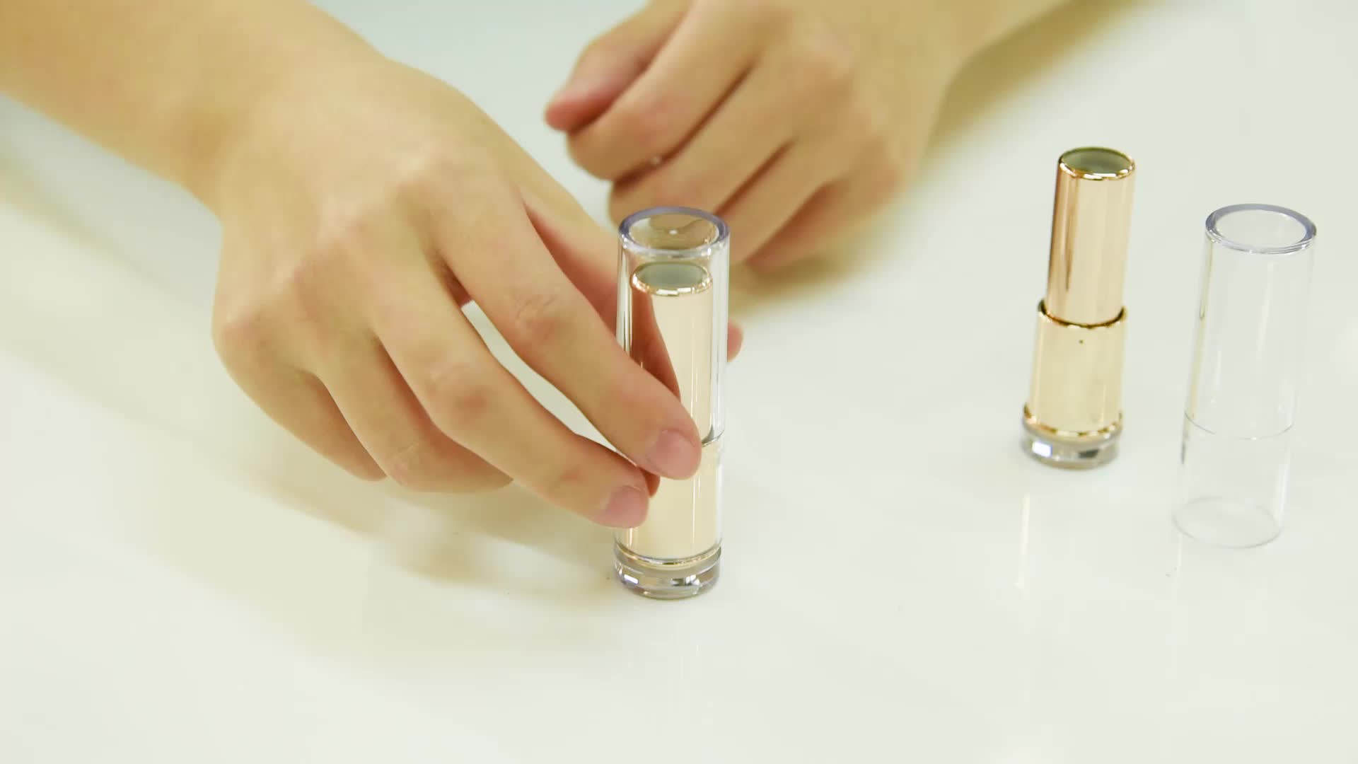Methods of installing perfumes