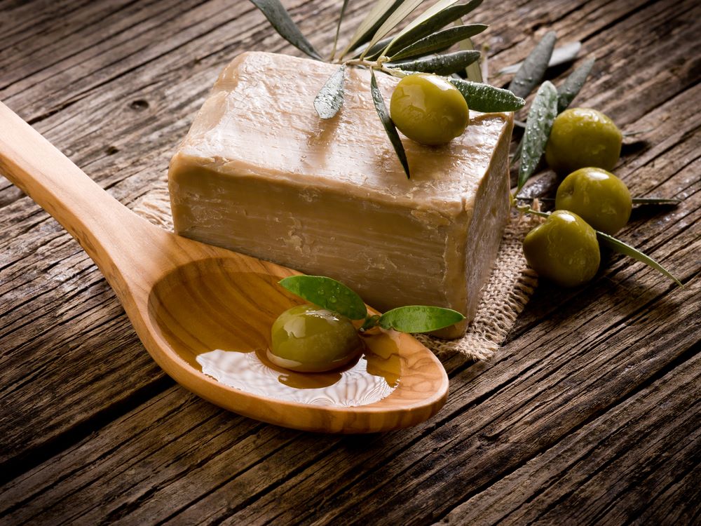 Изготовление мыла из оливкового масла